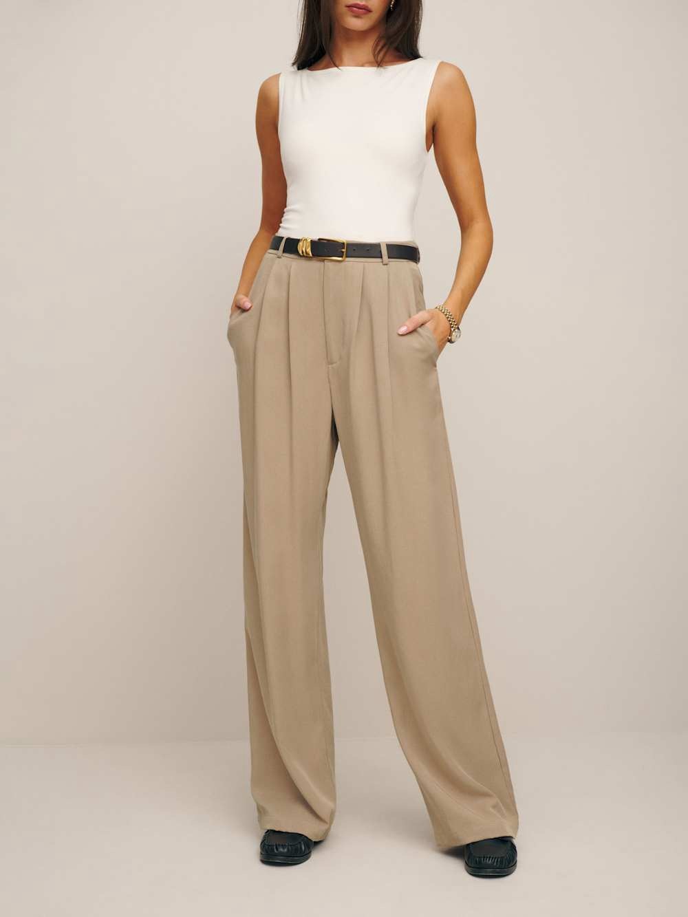 Reformation Mason Pant in Khaki